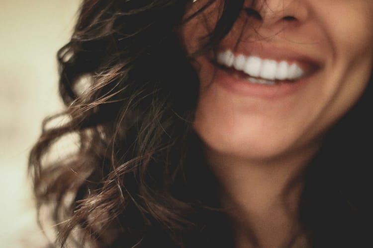 alimentación caries sonrisa