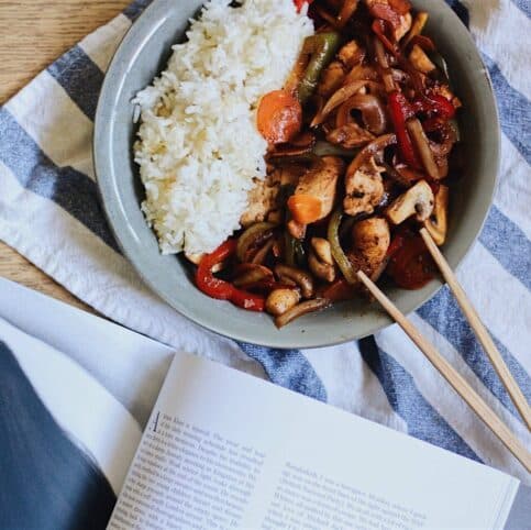 salteado-pollo-verduras-receta-nutricionista-valencia-nutt