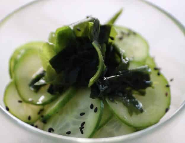 Ensalada de pepino asiática