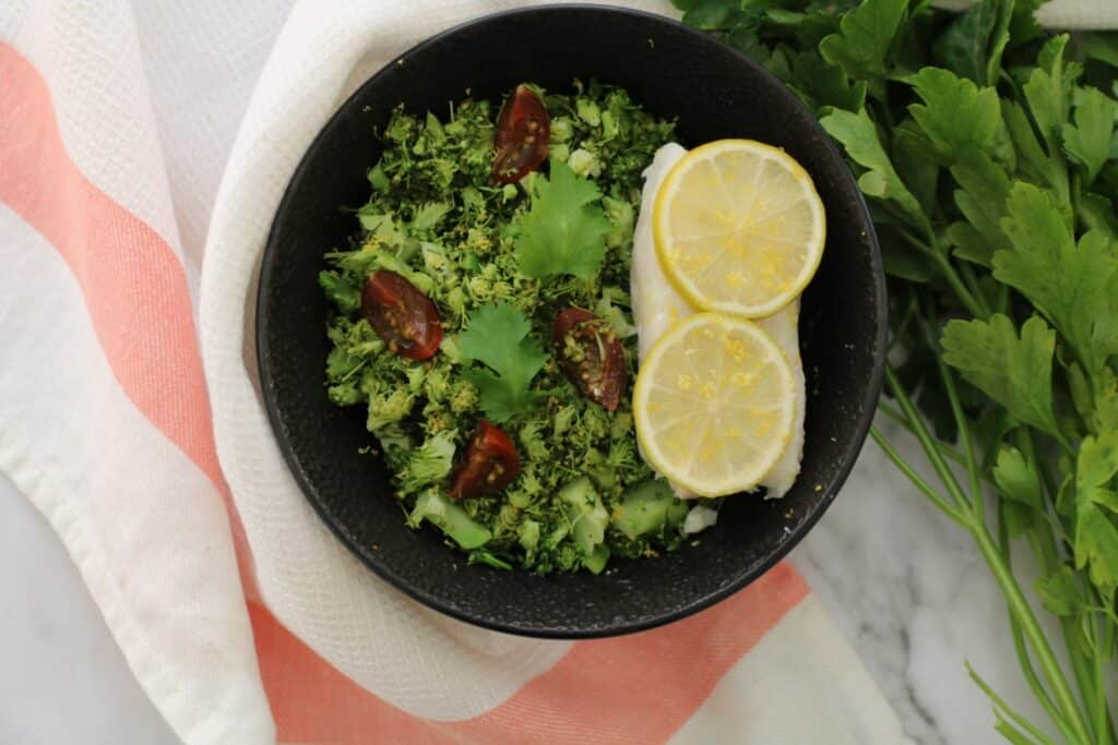 Merluza al papillote con colirroz